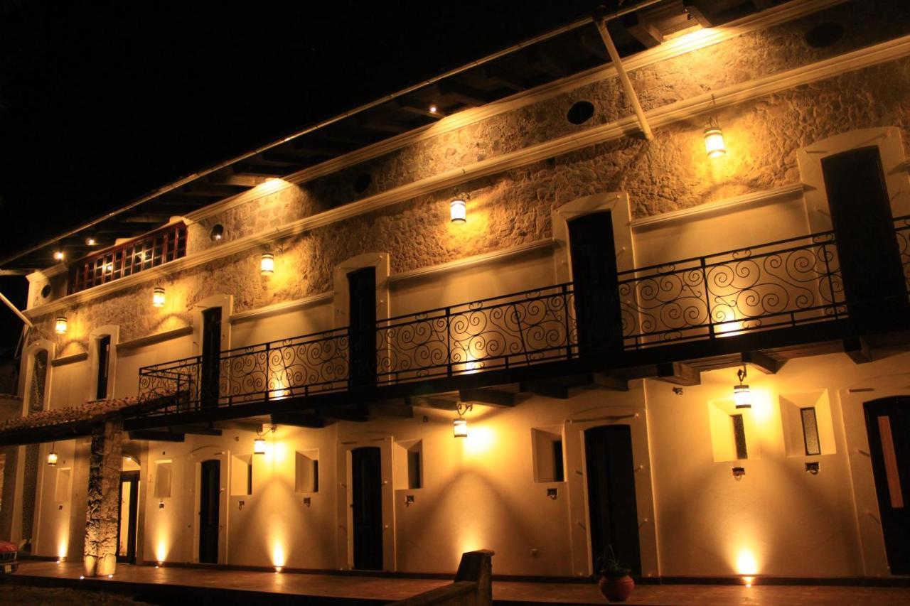 Hotel Atzalan Kültér fotó